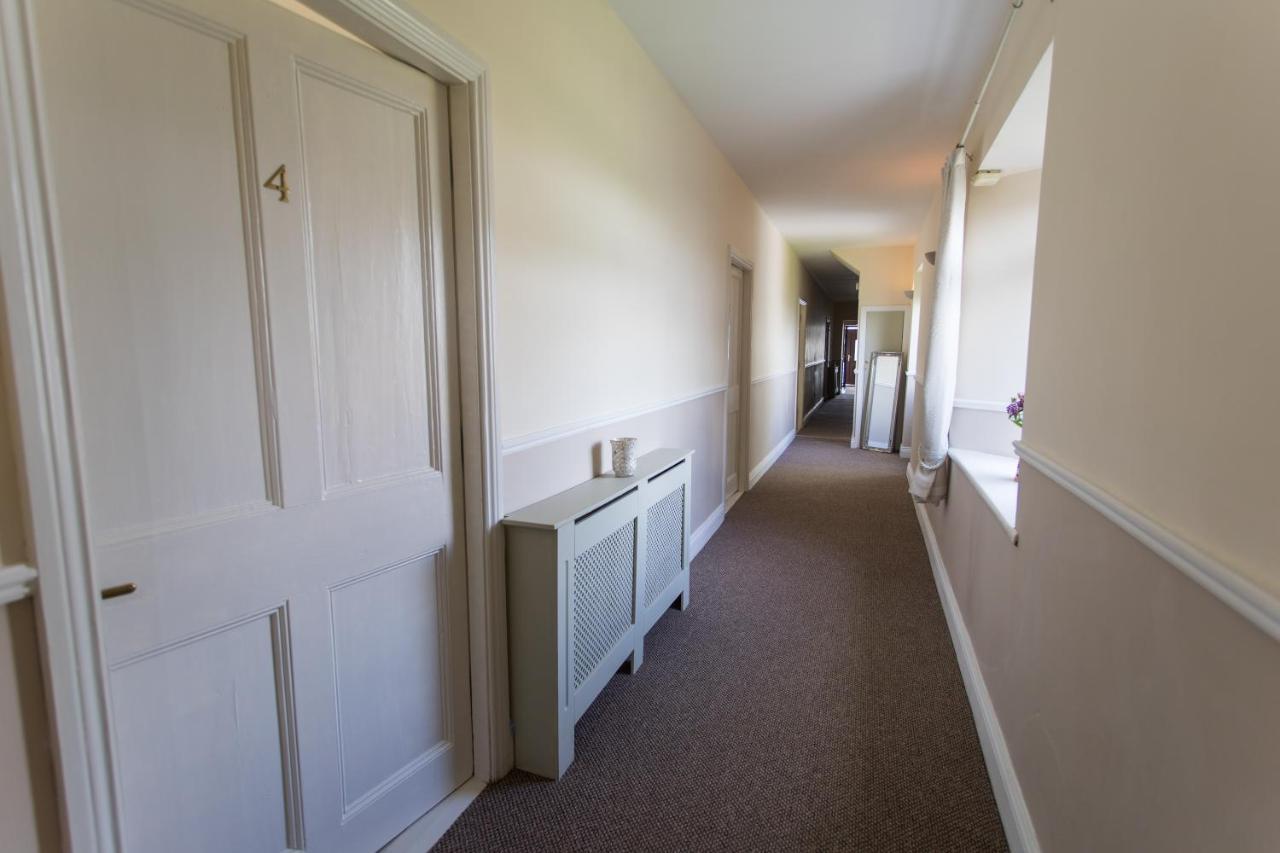 Coach House Lodge Rooms Lahinch Exteriér fotografie