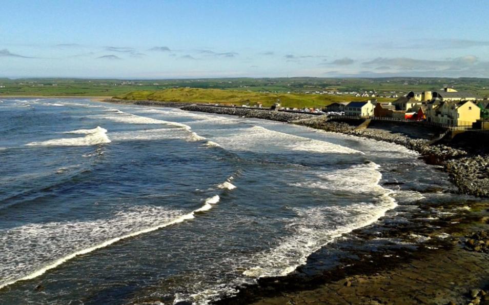 Coach House Lodge Rooms Lahinch Exteriér fotografie